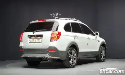 Chevrolet Captiva 2017 2.0 Автомат в Москве № 1238642, миниатюра 2