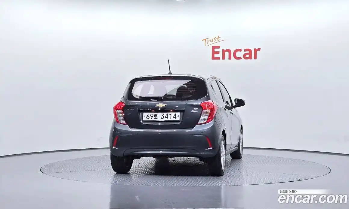 Chevrolet Spark 2017 1.0 гидро в Москве № 1238771, фото 4
