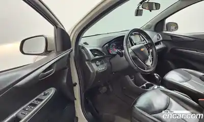 Chevrolet Spark 2015 1.0 гидро в Москве № 1238804, миниатюра 10