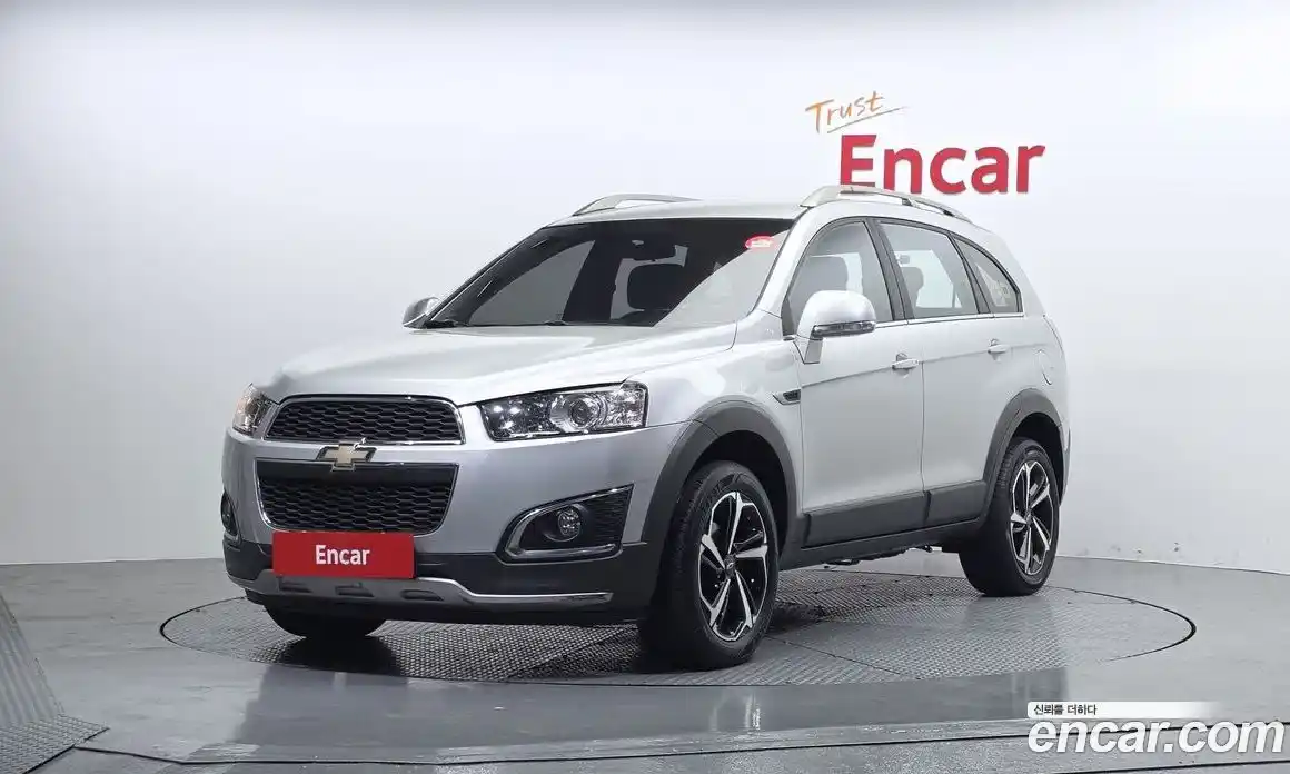 Chevrolet Captiva 2015 2.2 Автомат в Москве № 1238876, фото 1