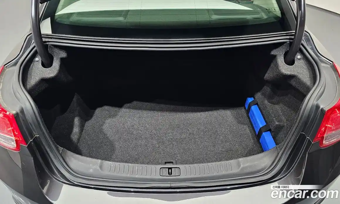 Chevrolet Malibu 2015 2.0 Автомат в Москве № 1238968, фото 20