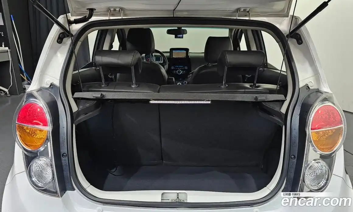 Chevrolet Spark 2012 1.0 гидро в Москве № 1238995, фото 20