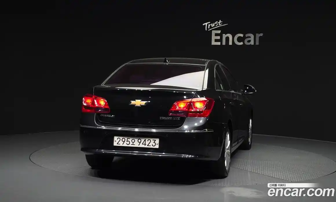 Chevrolet Cruze 2015 1.8 Автомат в Москве № 1239009, фото 4