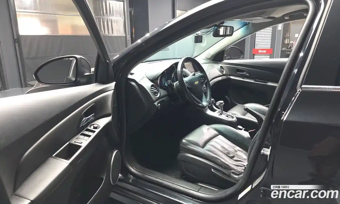 Chevrolet Cruze 2015 1.8 Автомат в Москве № 1239009, фото 10