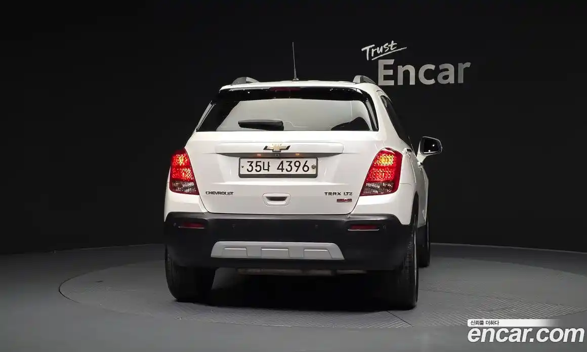 Chevrolet Trax 2014 1.4 Автомат в Москве № 1239045, фото 4