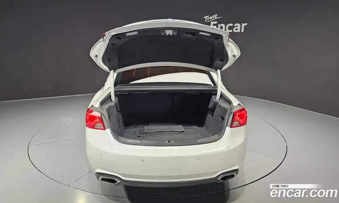 Chevrolet Impala 2018 2.5 Автомат в Москве № 1239818, фото 20