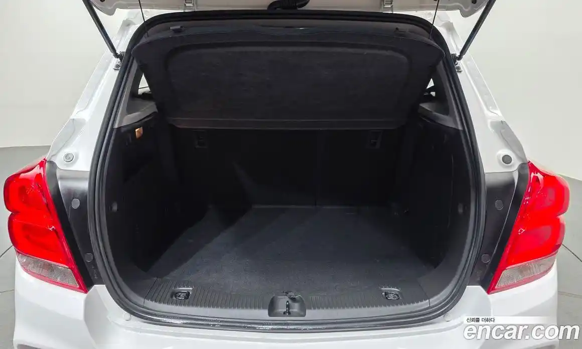 Chevrolet Trax 2020 1.4 Автомат в Москве № 1239857, фото 20