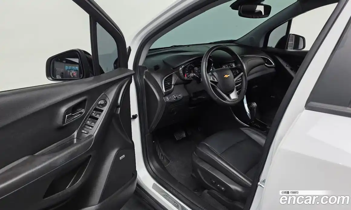 Chevrolet Trax 2020 1.4 Автомат в Москве № 1239857, фото 10