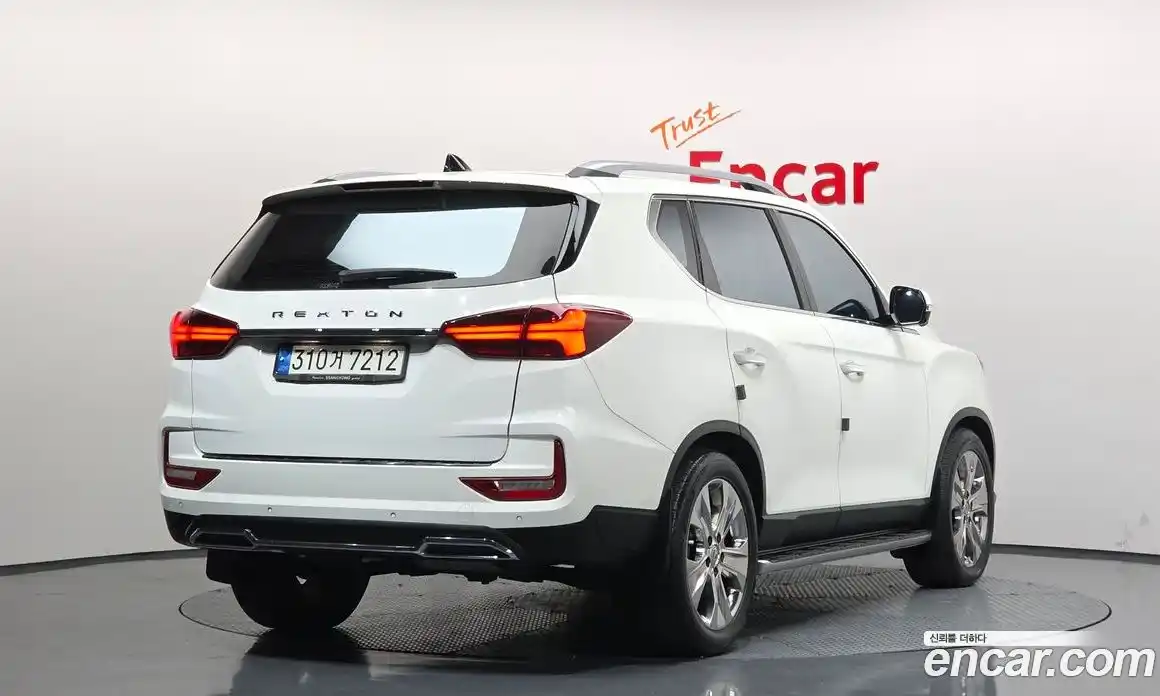 SsangYong Rexton 2022 2.2 Автомат в Москве № 1242057, фото 2