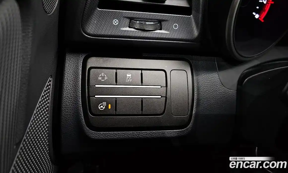 SsangYong TIBOLI 2017 1.6 Автомат в Москве № 1242061, фото 14