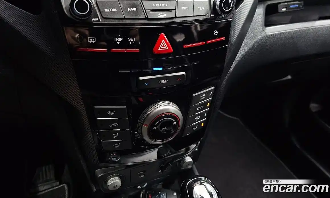 SsangYong TIBOLI 2017 1.6 Автомат в Москве № 1242061, фото 18