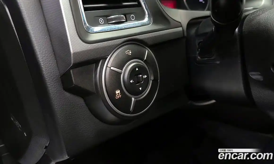 SsangYong Korando 2016 2.0 Автомат в Москве № 1242084, фото 16