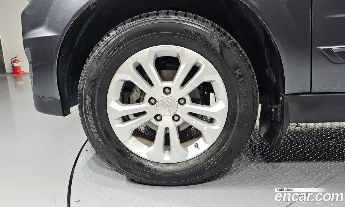 SsangYong Korando 2016 2.0 Автомат в Москве № 1242084, фото 5