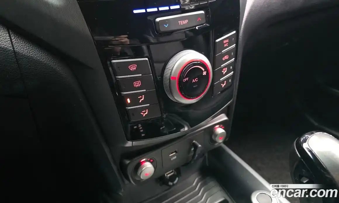 SsangYong TIBOLI 2017 1.6 Автомат в Москве № 1242104, фото 19