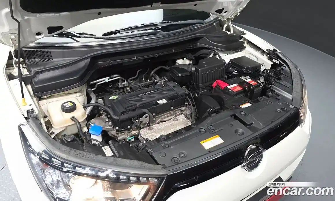 SsangYong TIBOLI 2017 1.6 Автомат в Москве № 1242104, фото 6