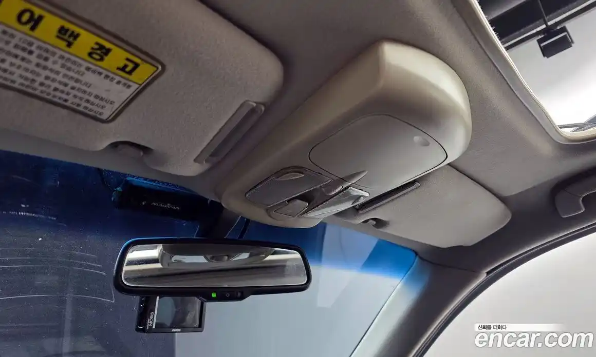 SsangYong Rexton 2013 2.0 Автомат в Москве № 1242154, фото 18