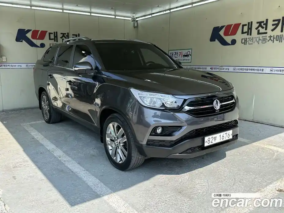 SsangYong Rexton 2018 2.2 Автомат в Москве № 1242203, фото 1