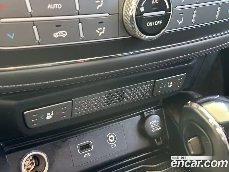 SsangYong Rexton 2018 2.2 Автомат в Москве № 1242203, фото 17