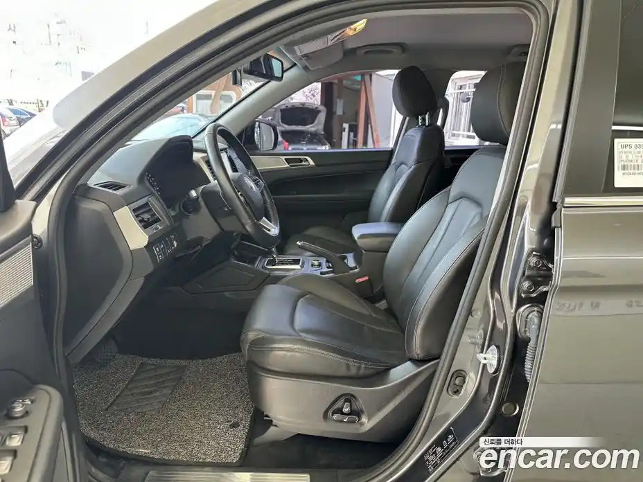 SsangYong Rexton 2018 2.2 Автомат в Москве № 1242203, фото 10