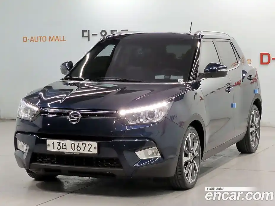 SsangYong TIBOLI 2015 1.6 Автомат в Москве № 1242213, фото 1