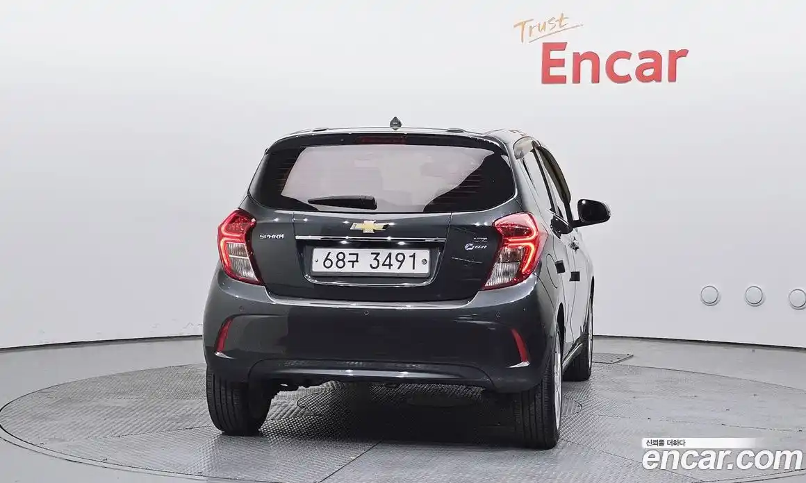 Chevrolet Spark 2017 1.0 Автомат в Москве № 1242293, фото 4