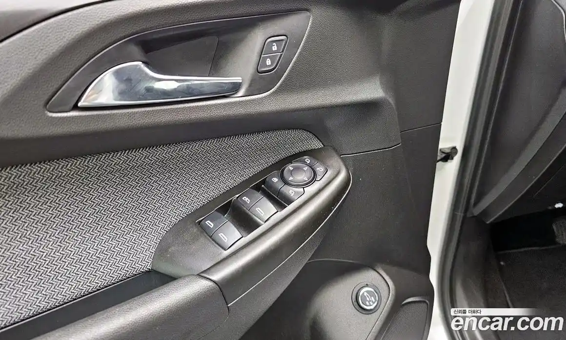 Chevrolet TrailBlazer 2020 1.3 Автомат в Москве № 1242333, фото 16