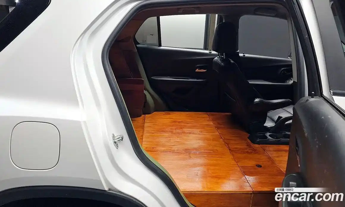 Chevrolet Trax 2017 1.4 Автомат в Москве № 36676, фото 11