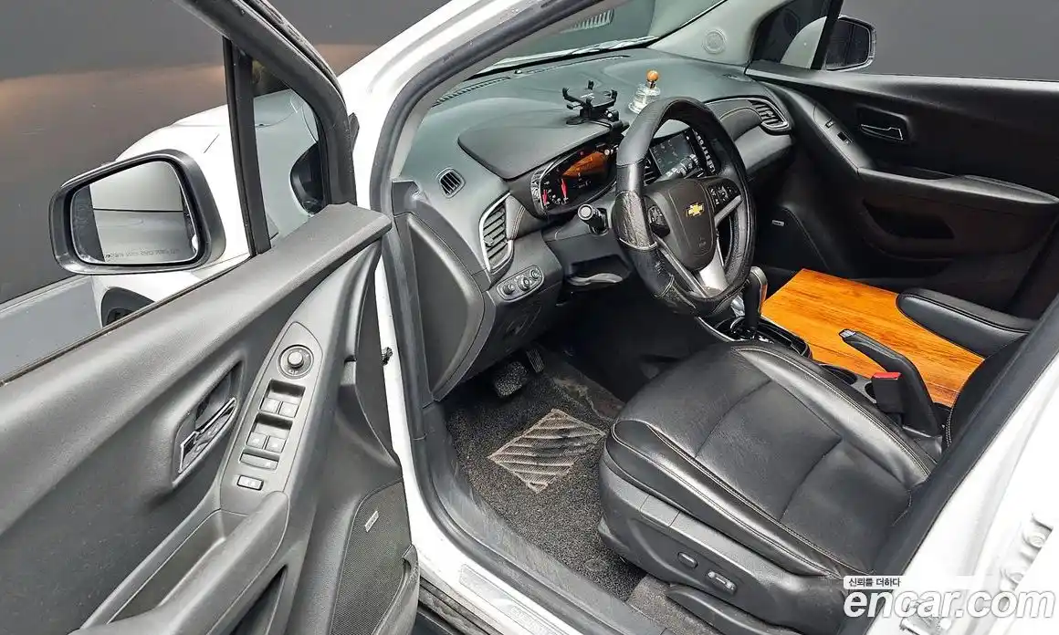 Chevrolet Trax 2017 1.4 Автомат в Москве № 36676, фото 12