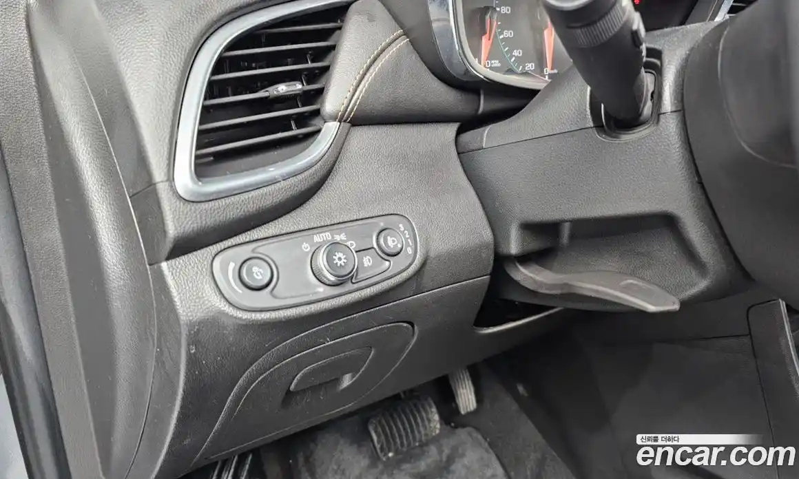 Chevrolet Trax 2019 1.4 гидро в Москве № 42256, фото 18