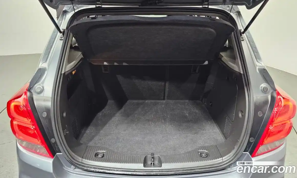 Chevrolet Trax 2019 1.4 гидро в Москве № 42256, фото 20