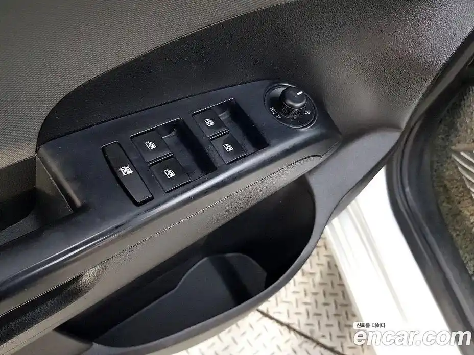 Chevrolet Aveo 2014 1.6 гидро в Москве, фото 11