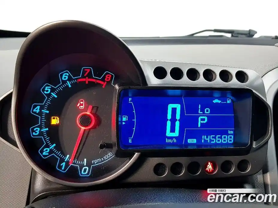 Chevrolet Aveo 2014 1.6 гидро в Москве, фото 7
