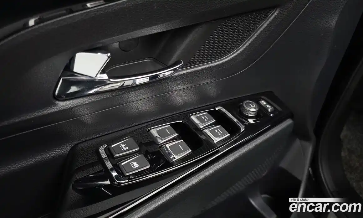 SsangYong Korando 2019 1.6 Автомат в Москве № 1231958, фото 17