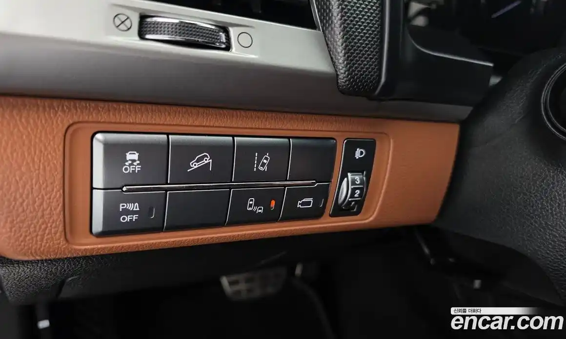 SsangYong Rexton 2019 2.2 Автомат в Москве № 1231971, фото 16