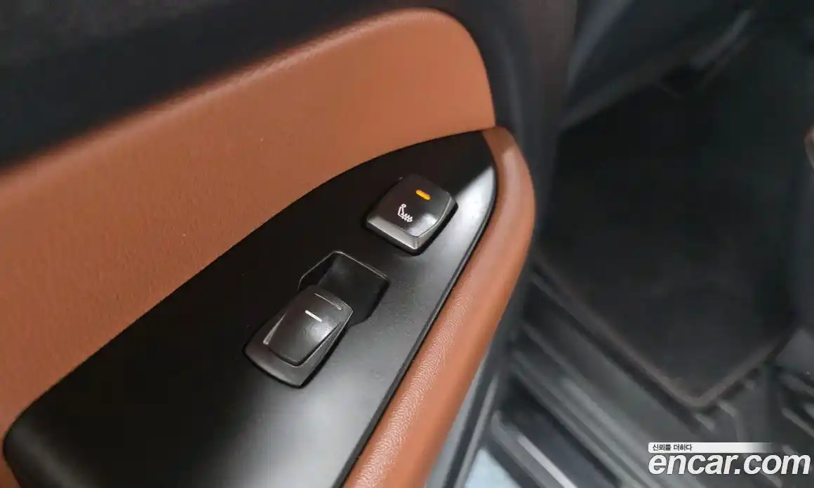 SsangYong Rexton 2019 2.2 Автомат в Москве № 1231971, фото 17