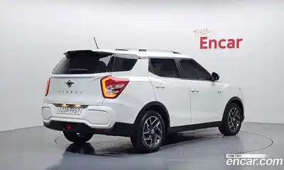 SsangYong TIBOLI 2021 1.5 Автомат в Москве № 1231984, миниатюра 2