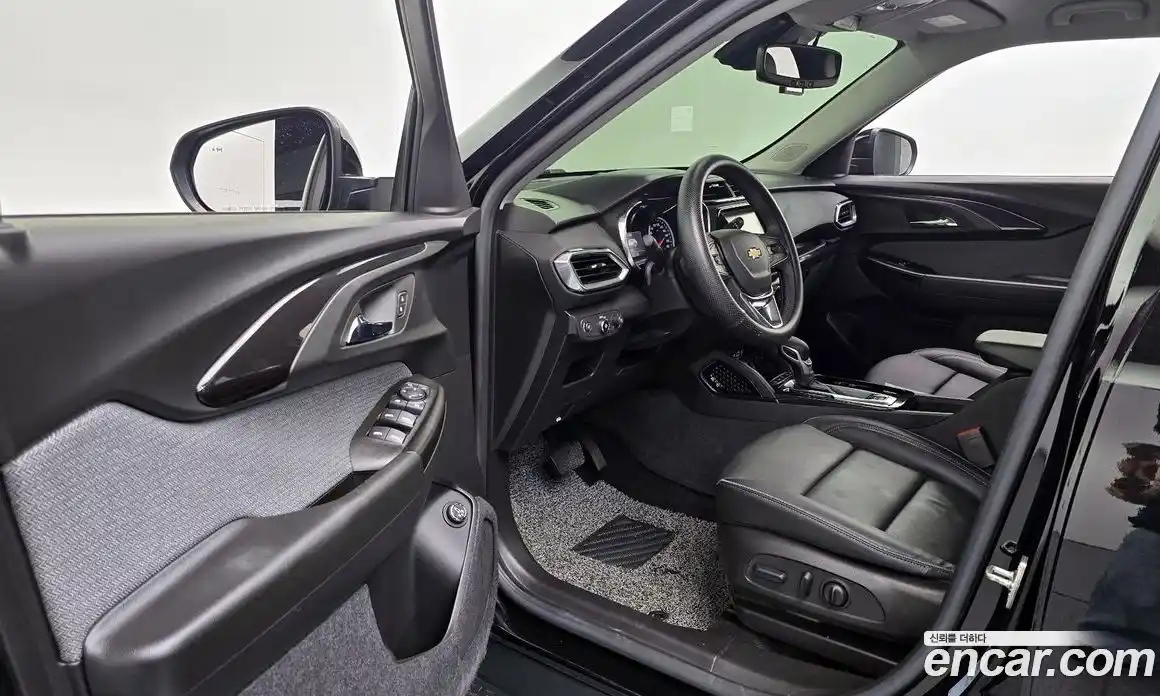 Chevrolet TrailBlazer 2022 1.3 Автомат в Москве № 1232127, фото 11