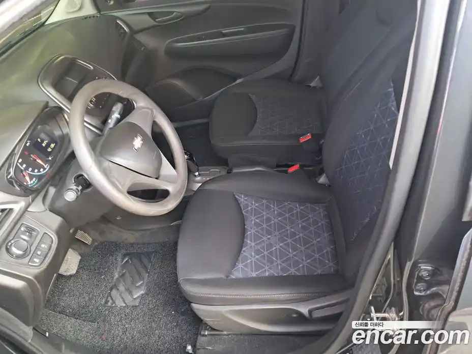 Chevrolet Spark 2018 1.0 гидро в Москве, фото 7