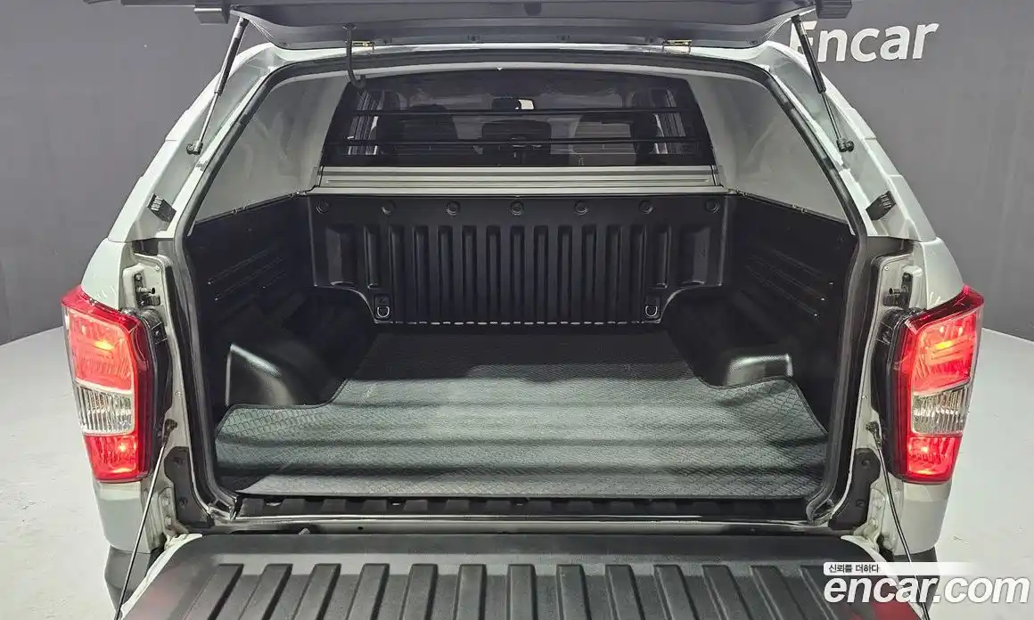 SsangYong Rexton 2019 2.2 Автомат в Москве № 1232675, фото 20