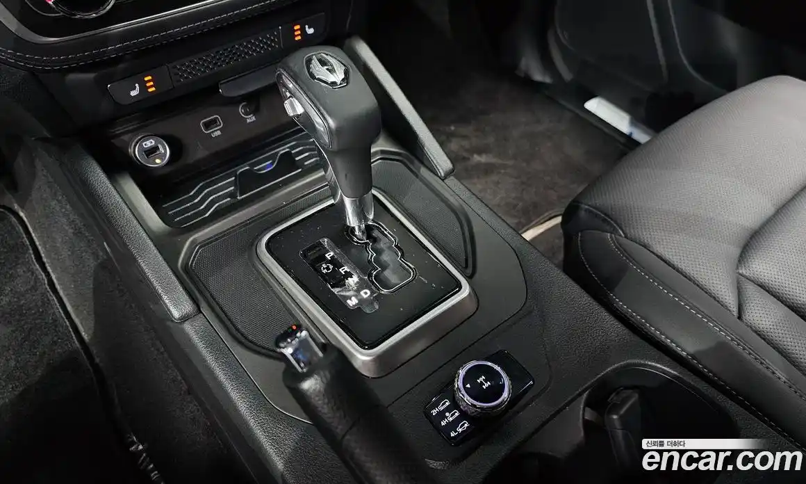 SsangYong Rexton 2019 2.2 Автомат в Москве № 1232675, фото 9