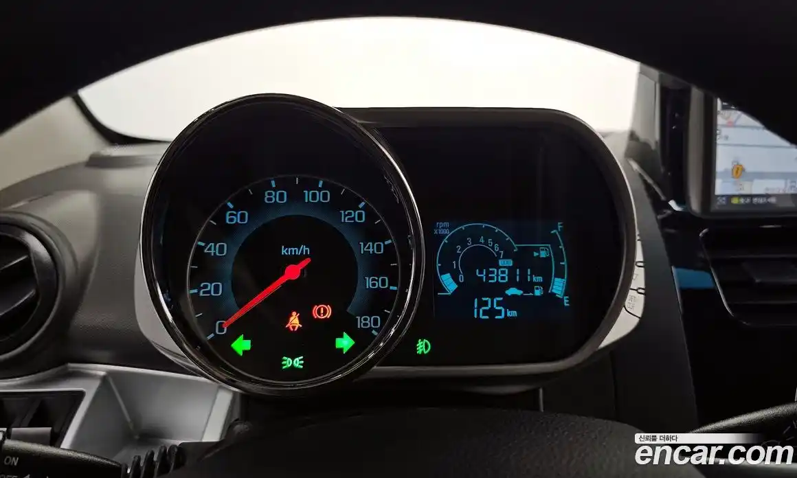 Chevrolet Spark 2014 1.0 гидро в Москве № 1233627, фото 7