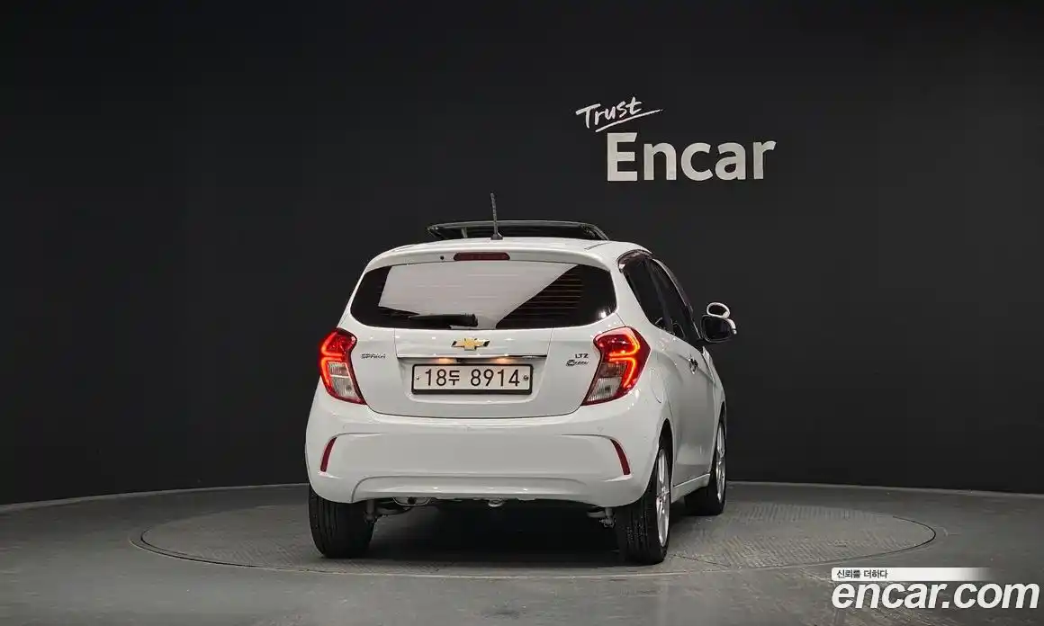 Chevrolet Spark 2015 1.0 гидро в Москве № 1233893, фото 4