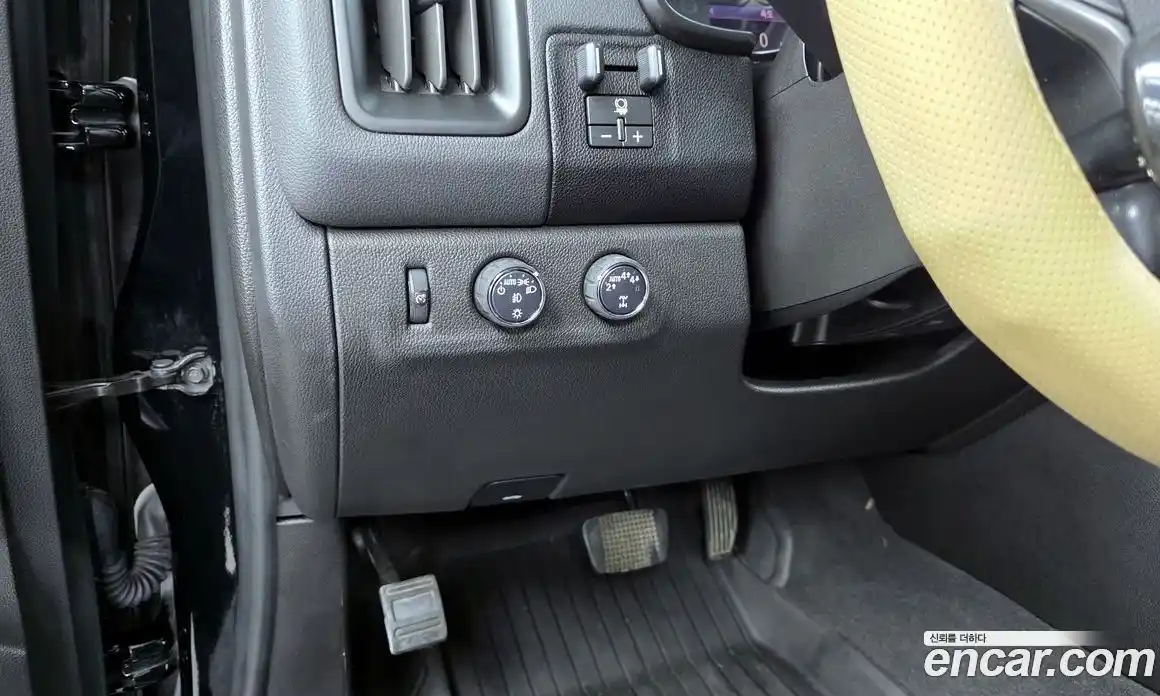 Chevrolet Colorado 2022 3.6 Автомат в Москве № 1233899, фото 16