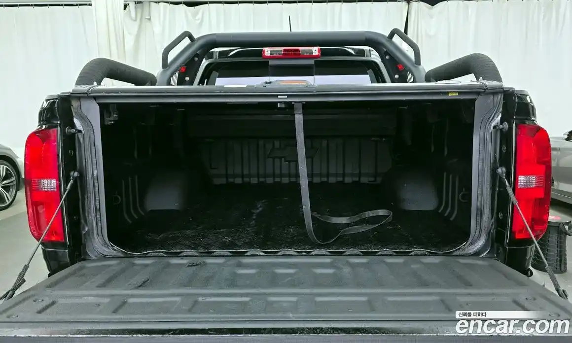 Chevrolet Colorado 2022 3.6 Автомат в Москве № 1233899, фото 20