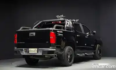 Chevrolet Colorado 2022 3.6 Автомат в Москве № 1233899, миниатюра 2