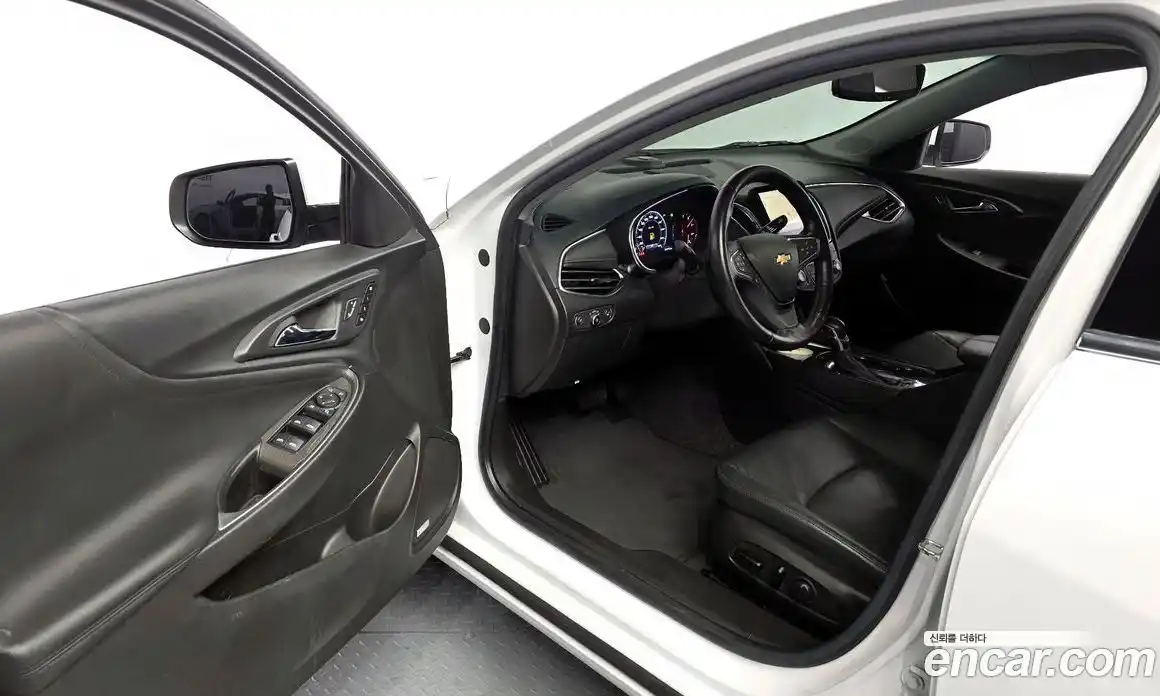 Chevrolet Malibu 2021 2.0 Автомат в Москве № 1234115, фото 10