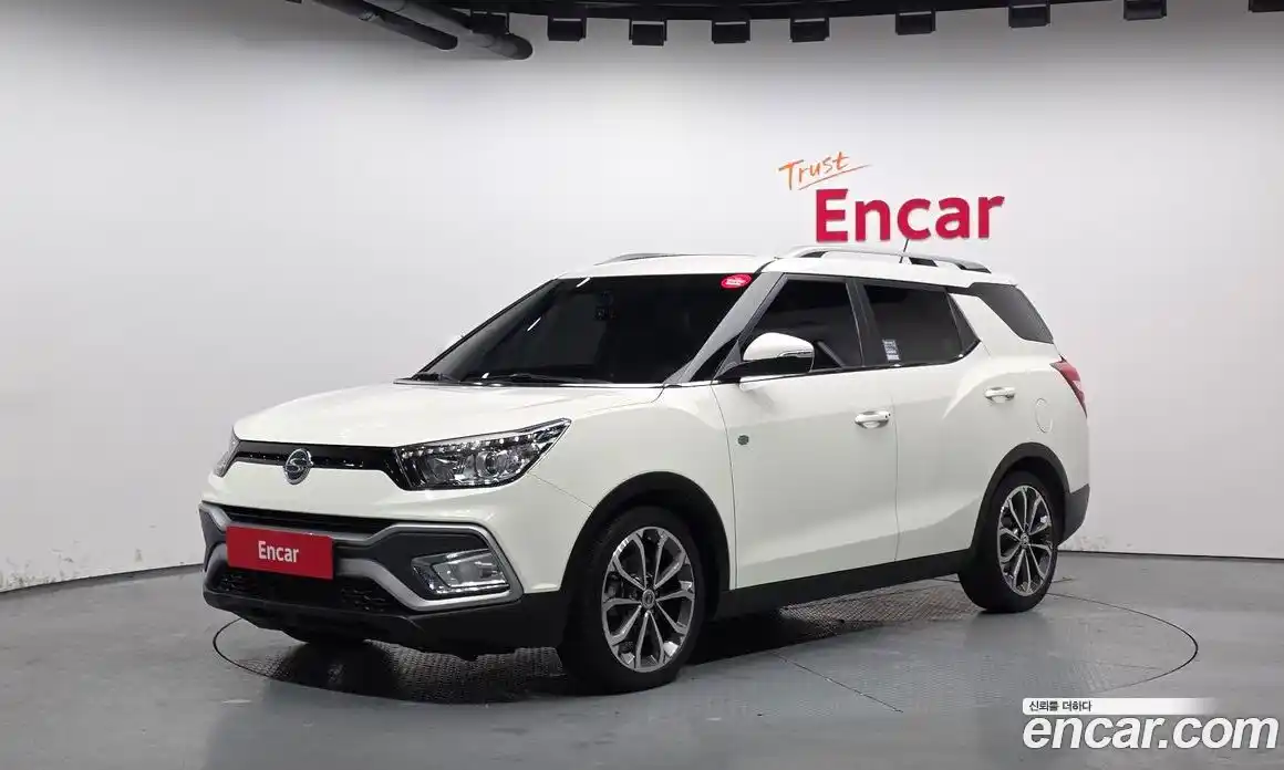 SsangYong TIBOLI 2017 1.6 гидро в Москве, фото 1