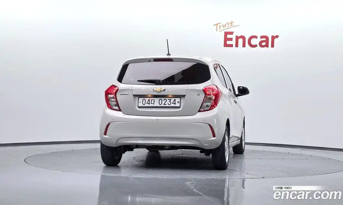 Chevrolet Spark 2016 1.0 гидро в Москве, фото 4