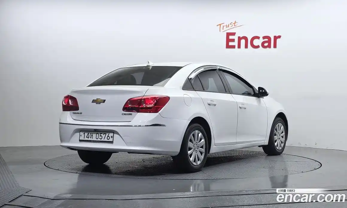 Chevrolet Cruze 2016 1.8 Автомат в Москве № 1235075, фото 2