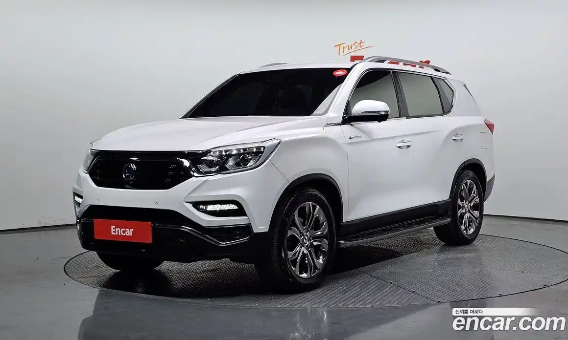 SsangYong Rexton 2018 2.2 Автомат в Москве № 1237792, фото 1